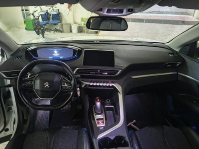 Peugeot 3008 BlueHDi 130 S&S EAT8 GT Line (20)