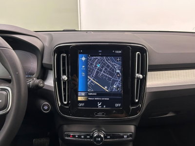 Volvo XC40 T4 Recharge Plug-in Hybrid R-design (12)