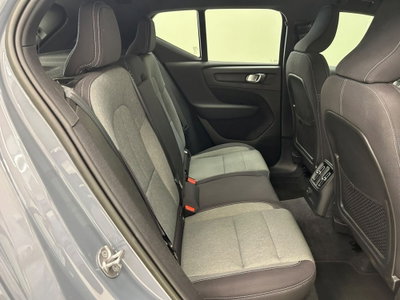 Volvo XC40 T4 Recharge Plug-in Hybrid R-design (13)