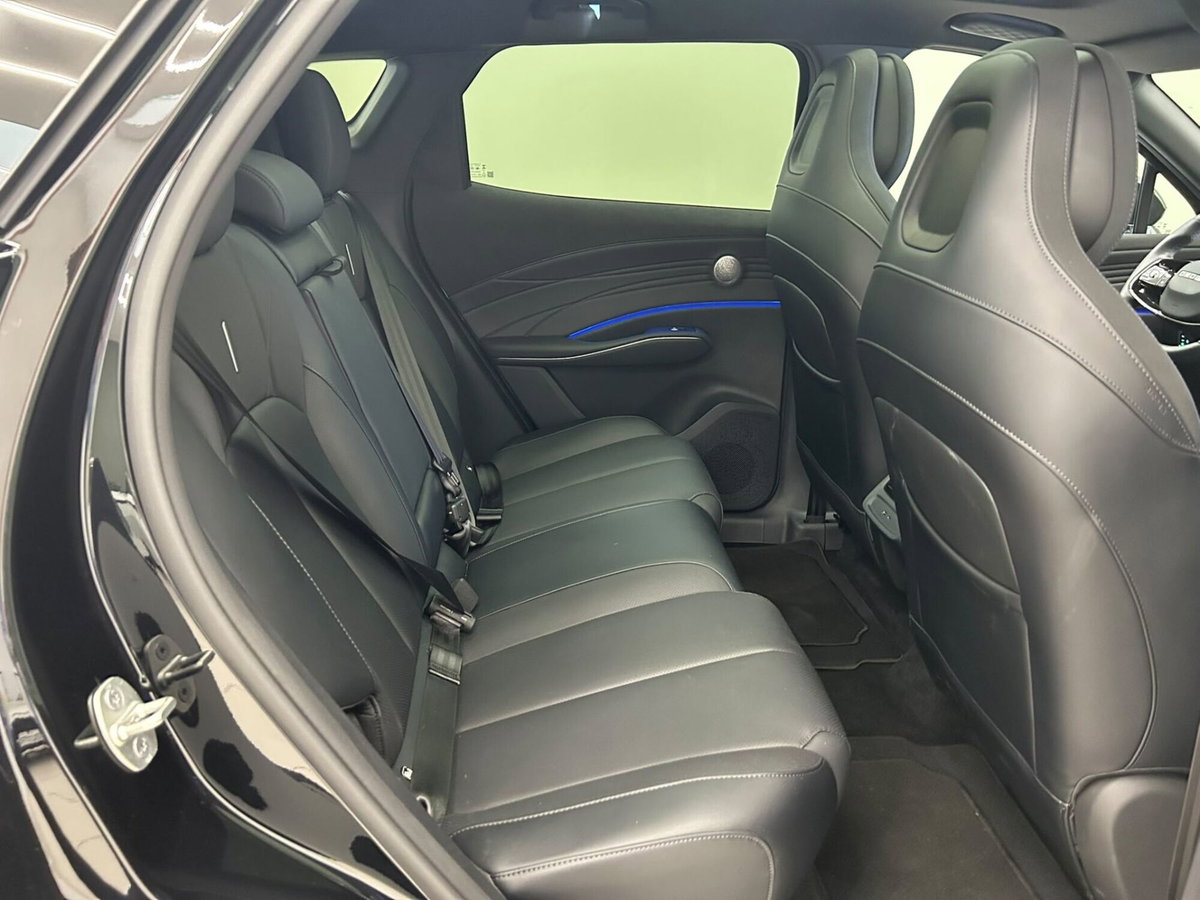 Omoda Omoda 5 SHS-H 1.5 tgdi hev Premium dht (17)