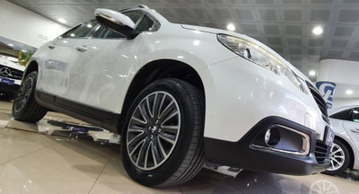 Peugeot 2008 100 Active (10)
