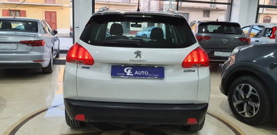 Peugeot 2008 100 Active (5)