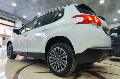 Peugeot 2008 100 Active (7)