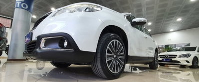 Peugeot 2008 100 Active (9)