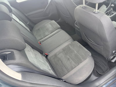 Volkswagen Golf 2.0 TDI 110CV DPF 5p. Comfortline (10)