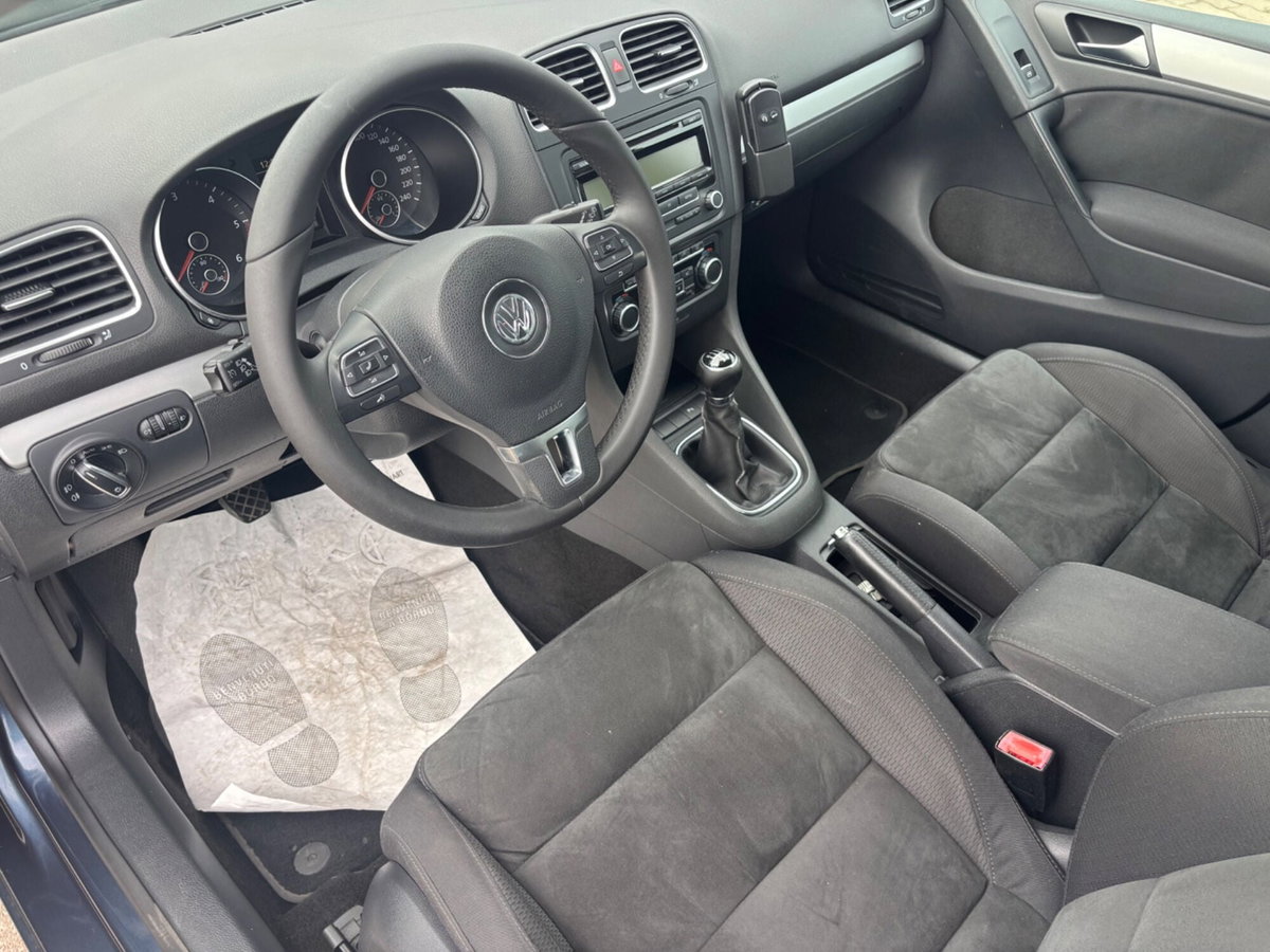 Volkswagen Golf 2.0 TDI 110CV DPF 5p. Comfortline (15)