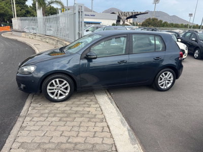 Volkswagen Golf 2.0 TDI 110CV DPF 5p. Comfortline (2)