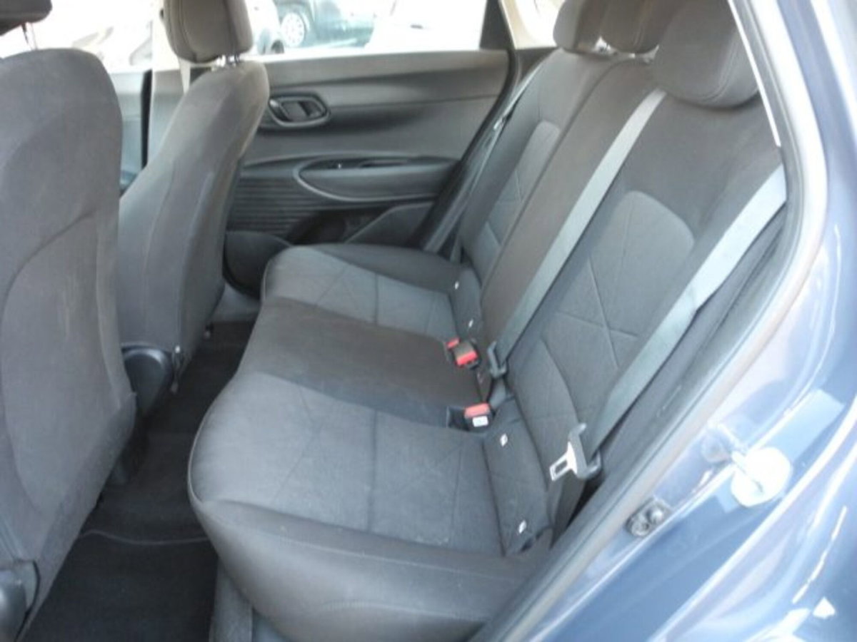 Hyundai Bayon 1.2 mpi Xline (12)