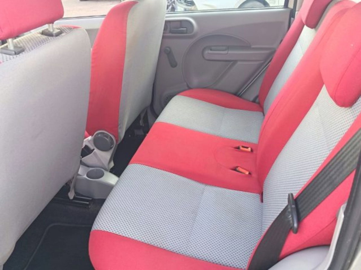 Fiat Panda 1.3 MJT 16V 4x4 (11)