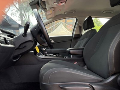 Kia Sportage 1.6 crdi mhev Style dct (16)