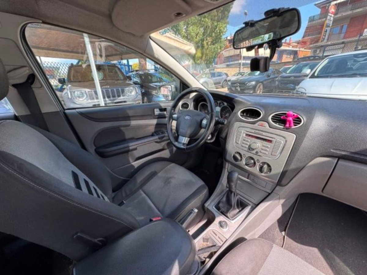 Ford Focus 1.6 TDCi (90CV) 5p. (7)