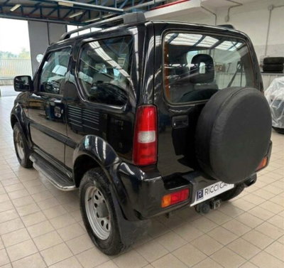 Suzuki Jimny 1.5 DDiS cat 4WD JLX Più (3)