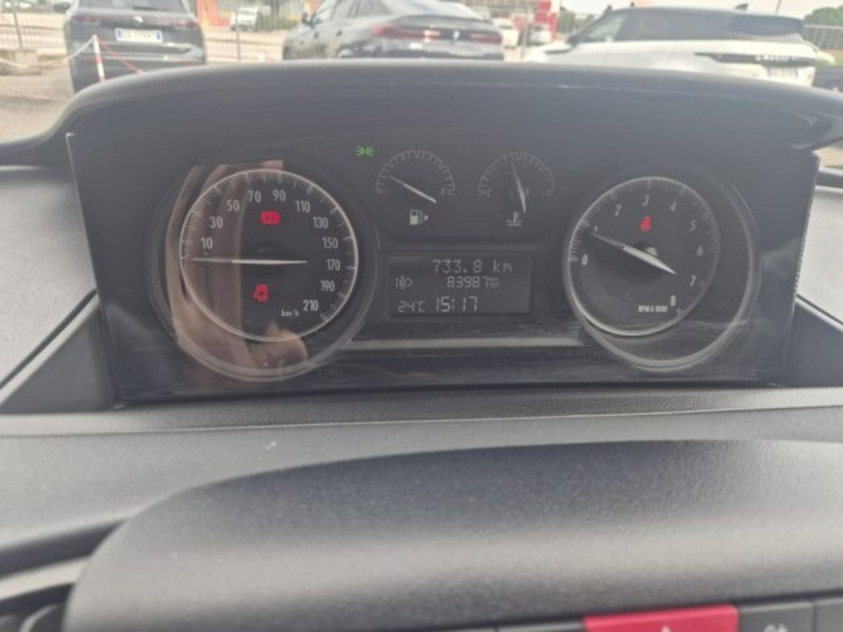 Lancia Ypsilon 1.2 69 CV 5 porte GPL Ecochic Gold (12)