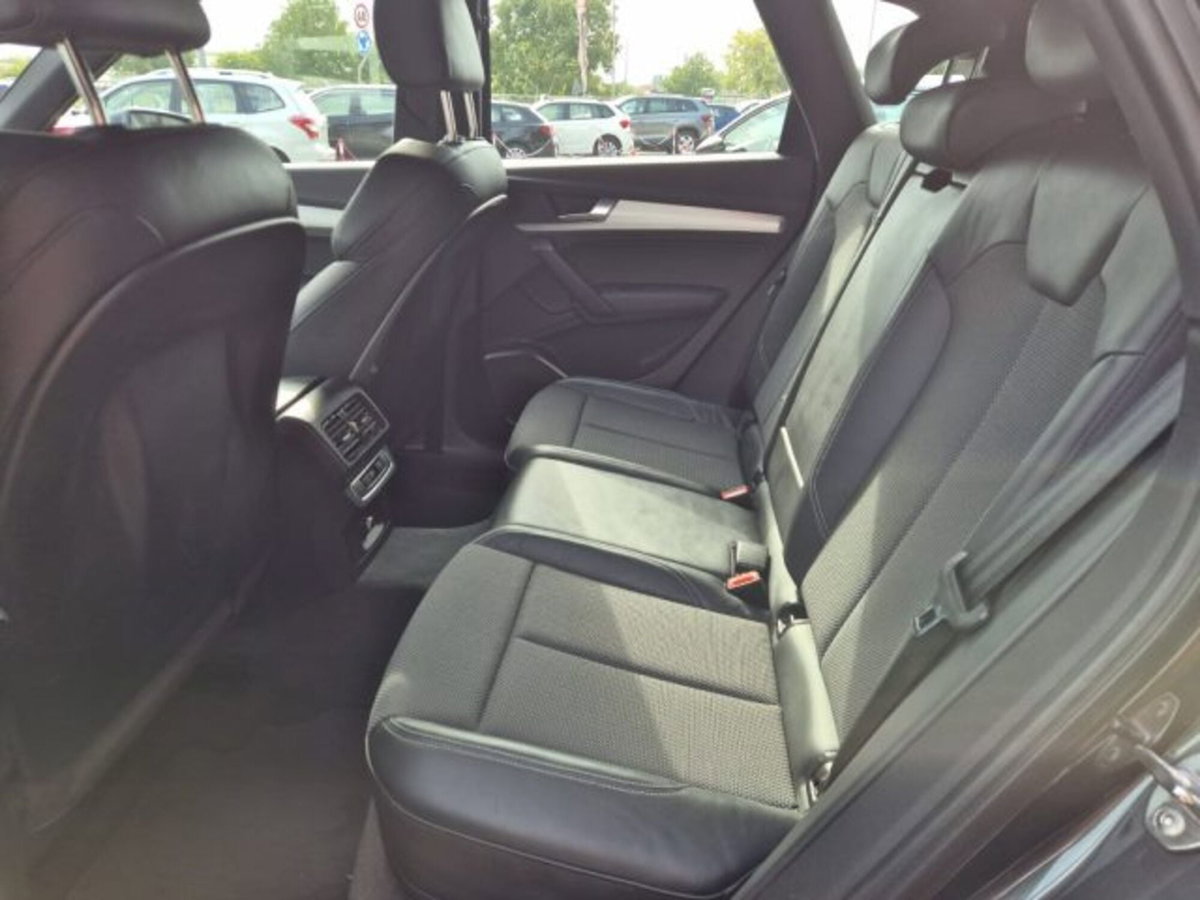 Audi Q5 2.0 TDI 190 CV quattro S tronic Sport (12)