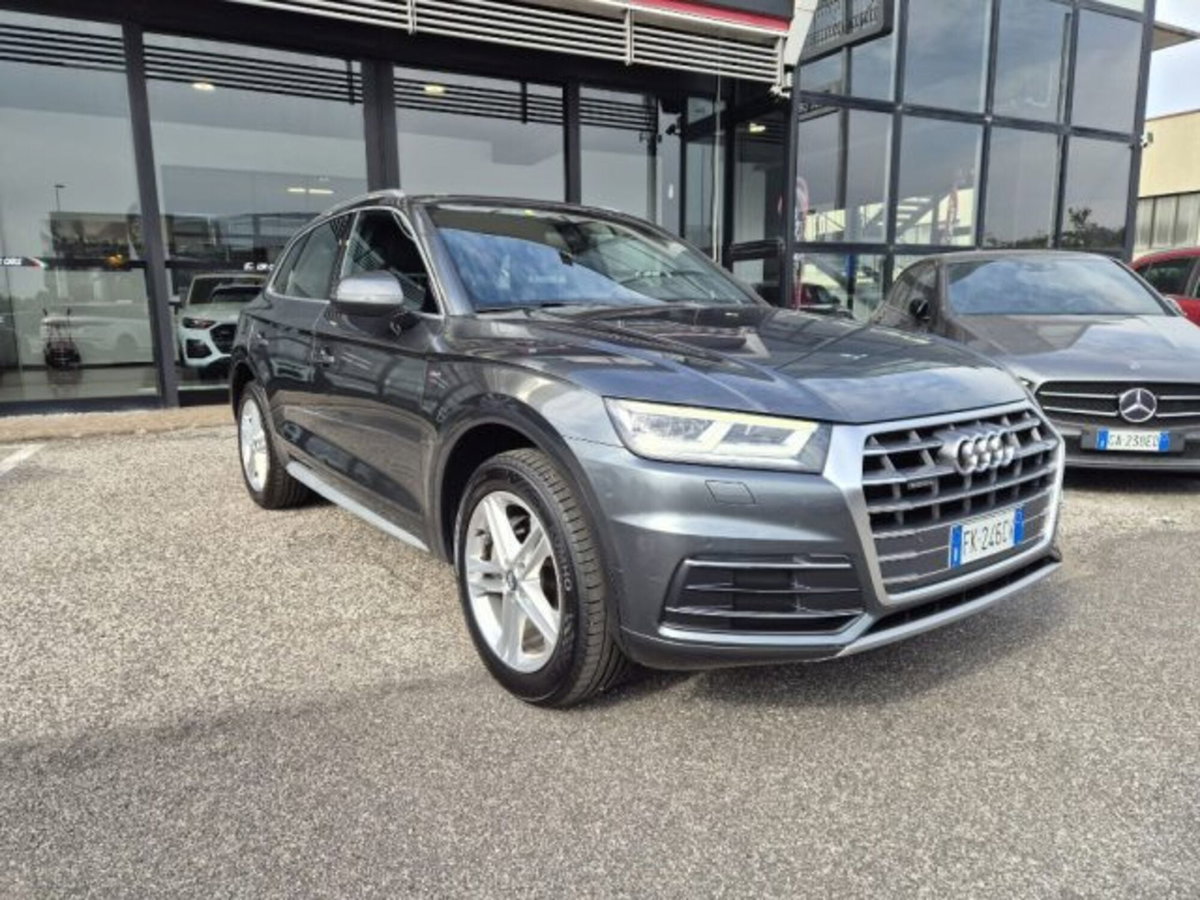 Audi Q5 2.0 TDI 190 CV quattro S tronic Sport (2)