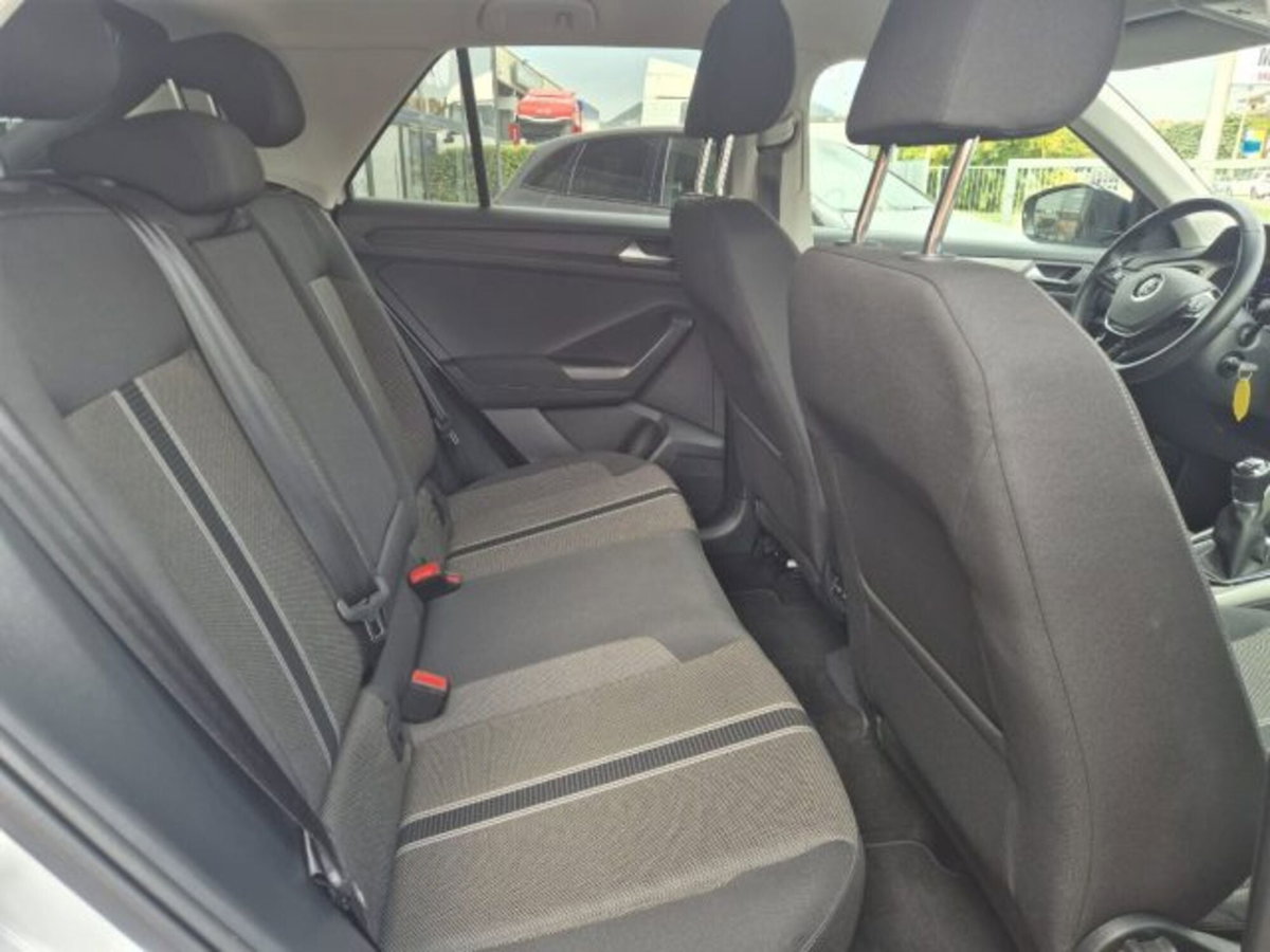 Volkswagen T-Roc 1.0 TSI Business BlueMotion Technology (11)
