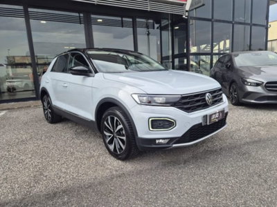 Volkswagen T-Roc 1.0 TSI Business BlueMotion Technology (2)