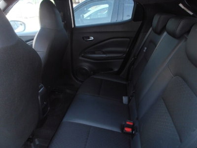 Nissan Juke 1.6 hev N-Connecta (19)