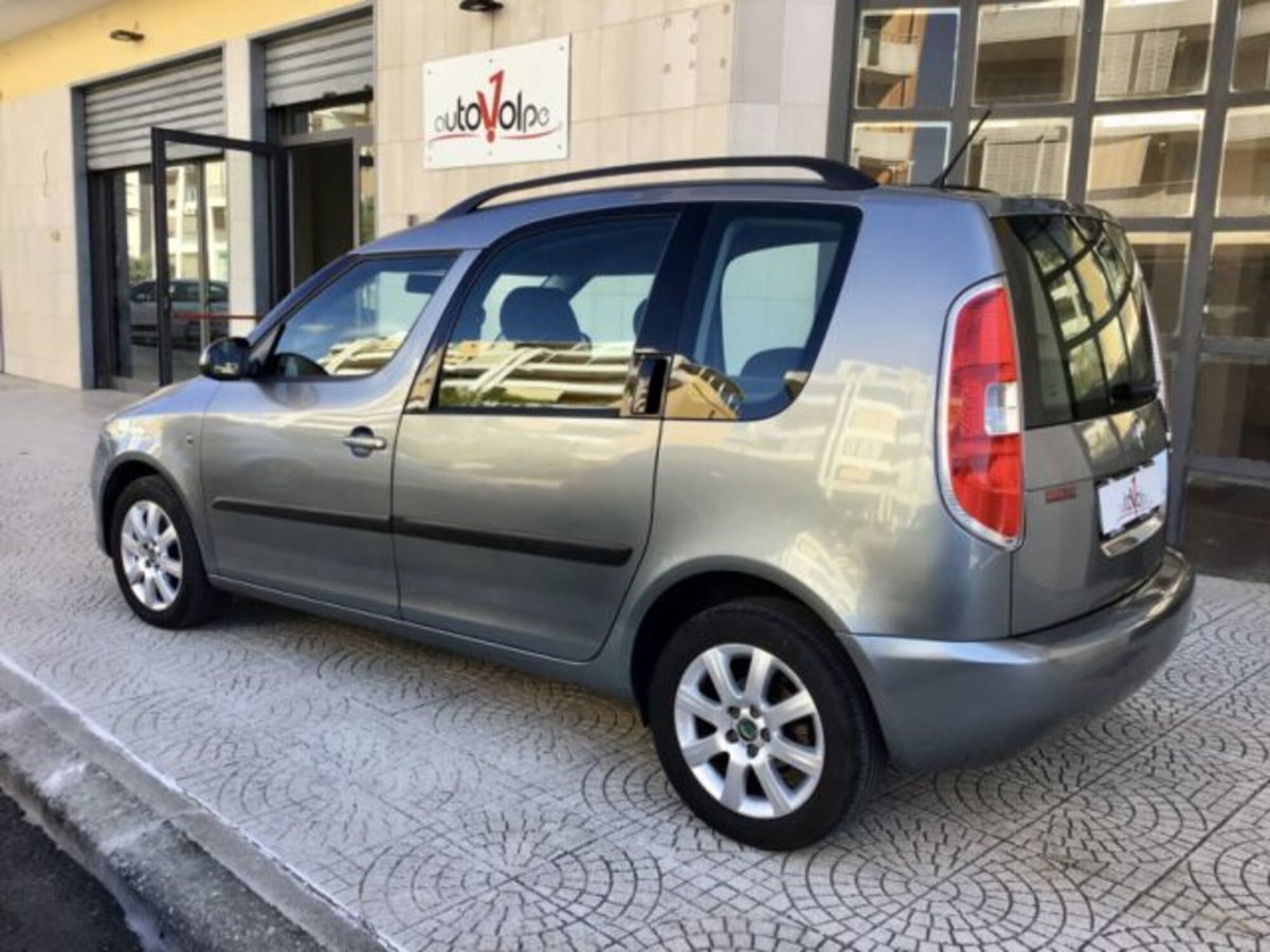 Skoda Roomster TDI CR 90CV Roomster (4)