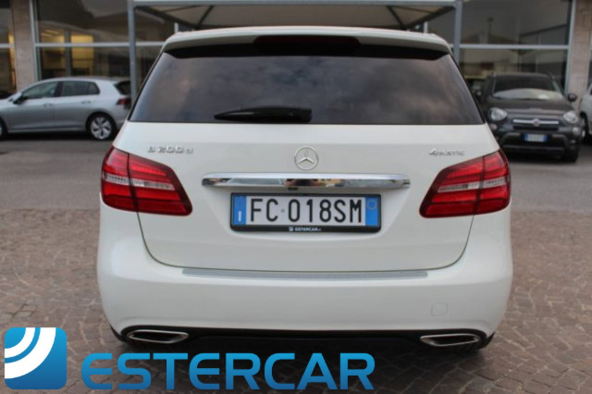 Mercedes-Benz Classe B 200 d Automatic 4Matic Sport (13)