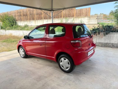 Toyota Yaris 16V cat 3 porte (4)