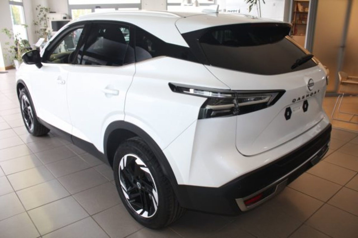 Nissan Qashqai 1.3 mhev N-Connecta 4wd 158cv xtronic (4)