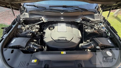Land Rover Range Rover Sport 3.0 SDV6 249 CV HSE (18)
