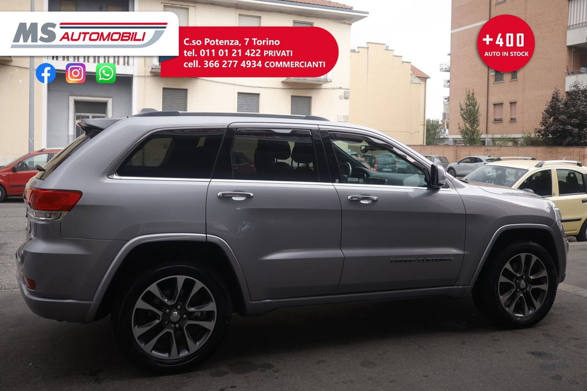Jeep Grand Cherokee 3.0 V6 CRD 250 CV Multijet II Overland (13)