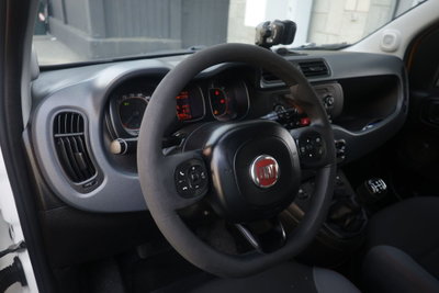 Fiat Panda 1.3 MJT 95 CV S&S 4x4 (14)
