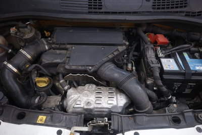 Fiat Panda 1.3 MJT 95 CV S&S 4x4 (19)