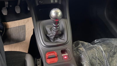 Jeep Avenger 1.2 turbo Longitude fwd 100cv (14)