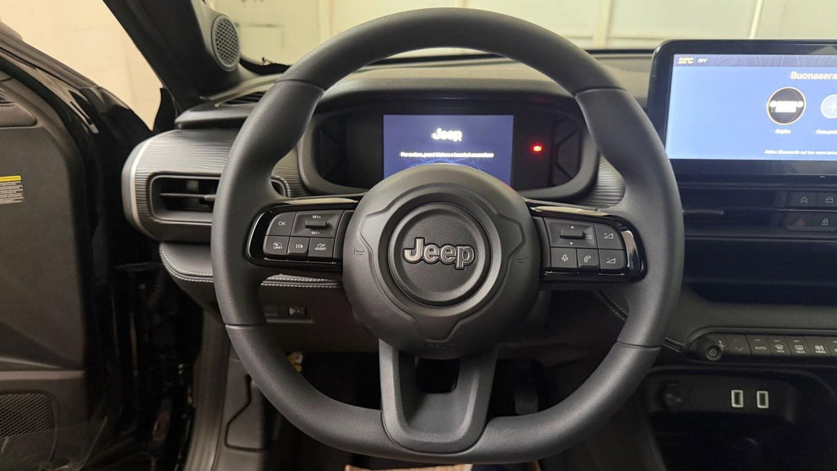 Jeep Avenger 1.2 turbo Longitude fwd 100cv (9)