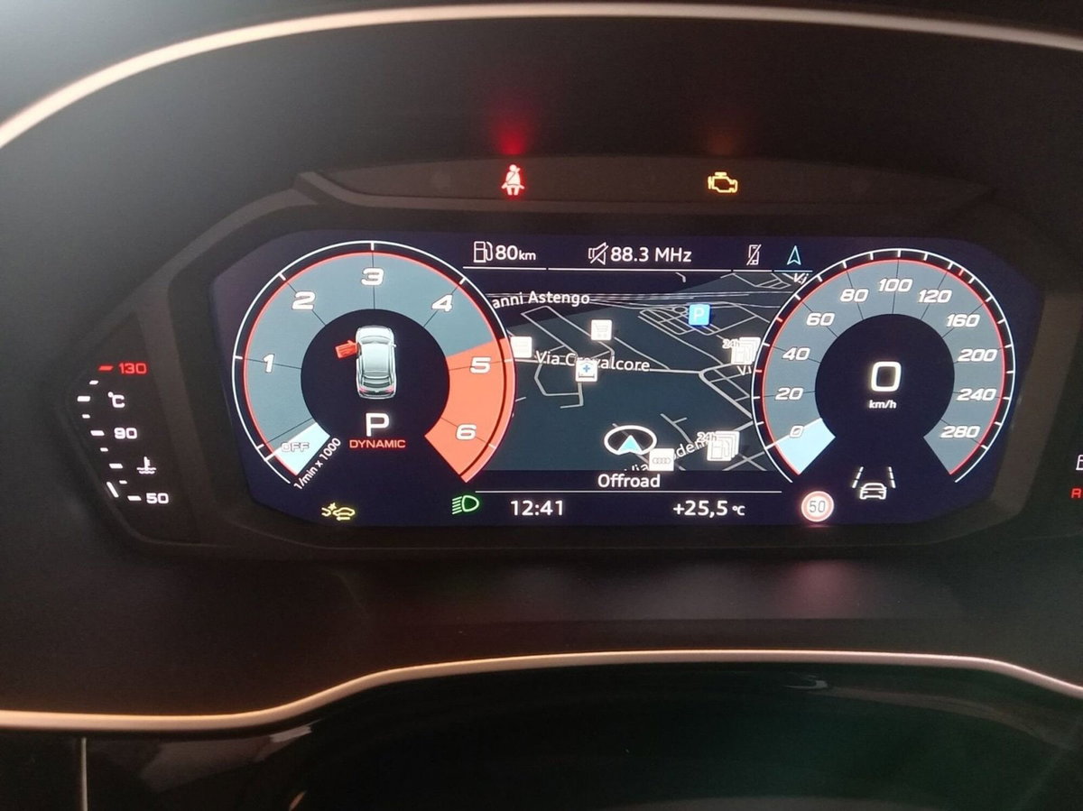 Audi Q3 Sportback 35 TDI quattro S tronic Business Plus (17)