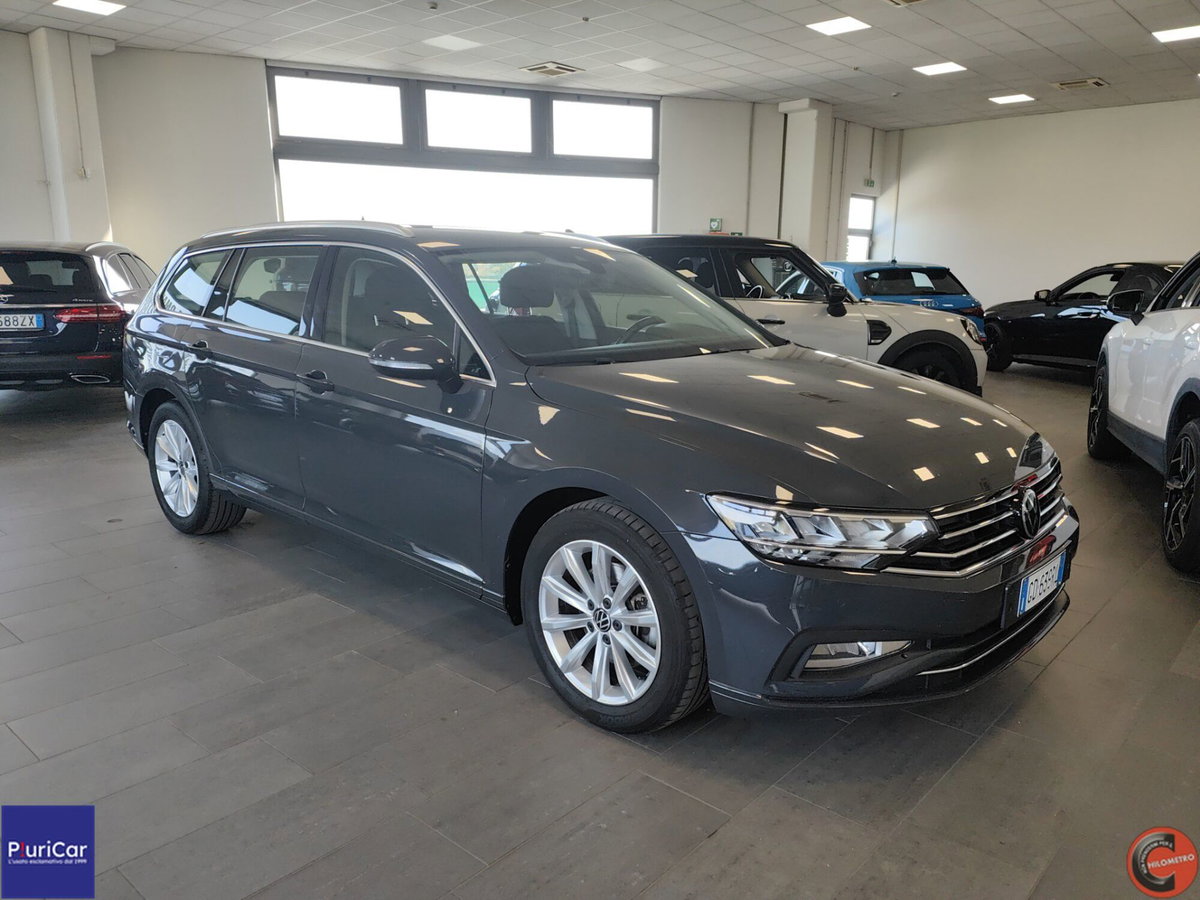 Volkswagen Passat 2.0 tdi scr Passat 122cv dsg (2)