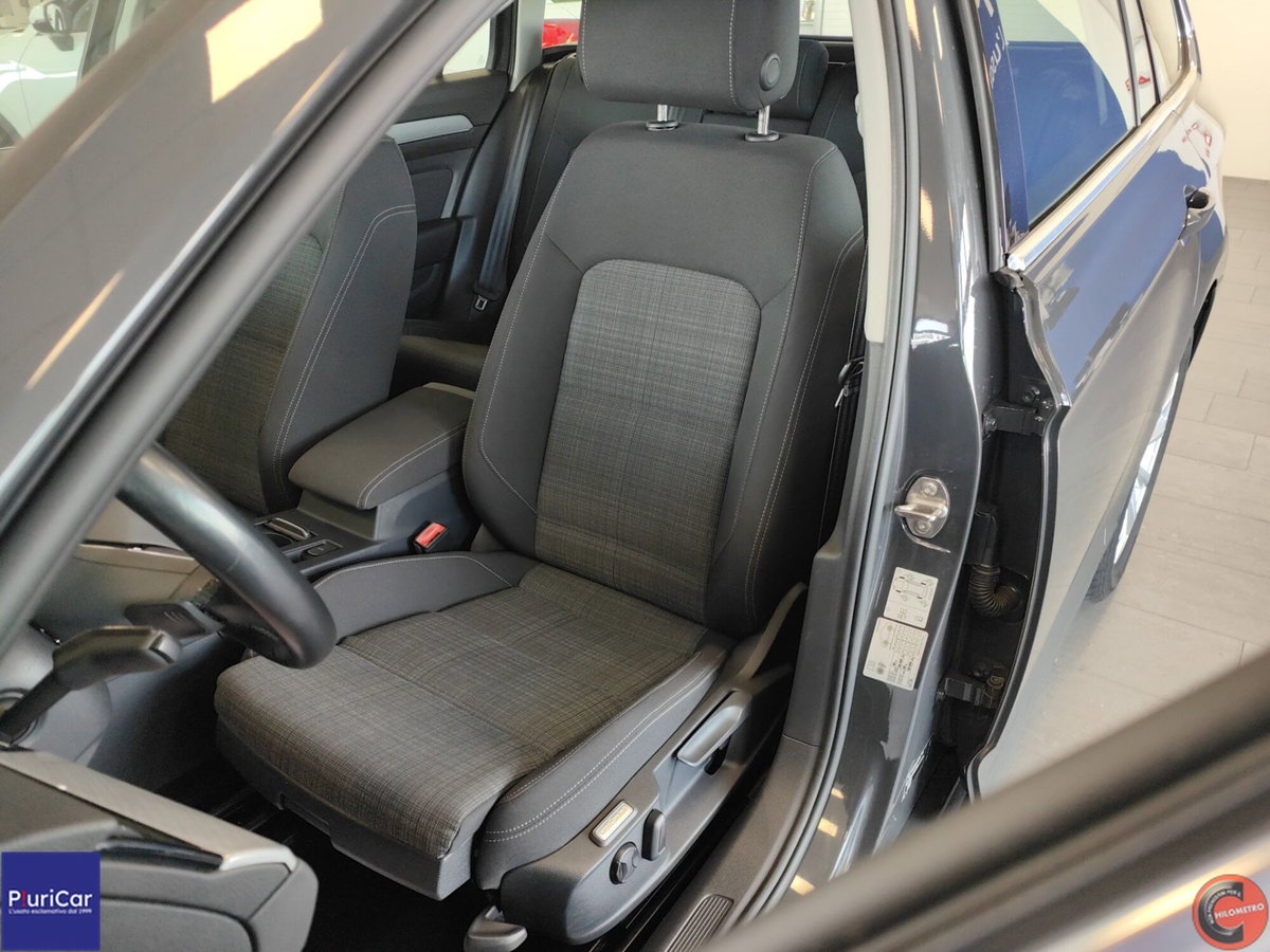 Volkswagen Passat 2.0 tdi scr Passat 122cv dsg (4)