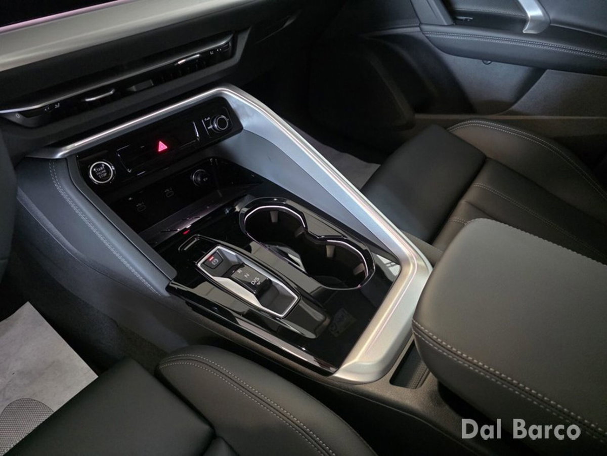 Audi Q5 2.0 tdi mhev+ Business Advanced quattro 204cv s-tronic (11)