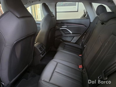 Audi Q5 2.0 tdi mhev+ Business Advanced quattro 204cv s-tronic (13)