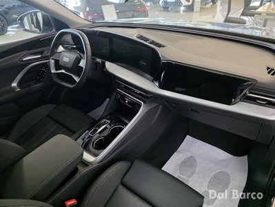 Audi Q5 2.0 tdi mhev+ Business Advanced quattro 204cv s-tronic (18)
