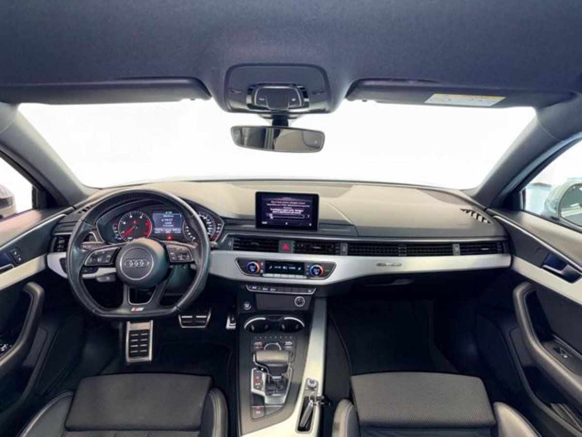 Audi A4 Avant 3.0 TDI S tronic S line edition (13)