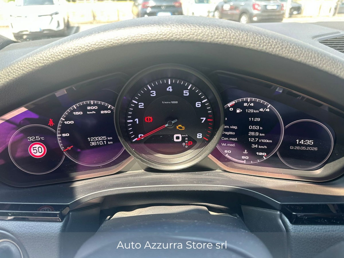 Porsche Cayenne 3.0 V6 (11)