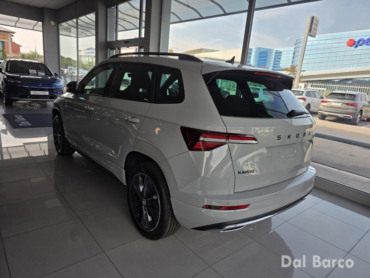 Skoda Karoq 1.5 tsi Sportline dsg (5)
