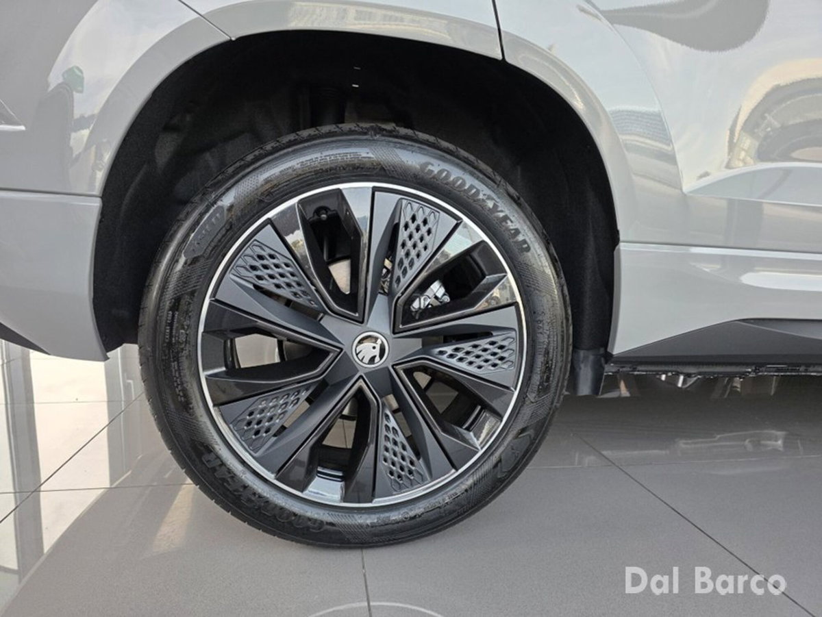 Skoda Karoq 1.5 tsi Sportline dsg (6)