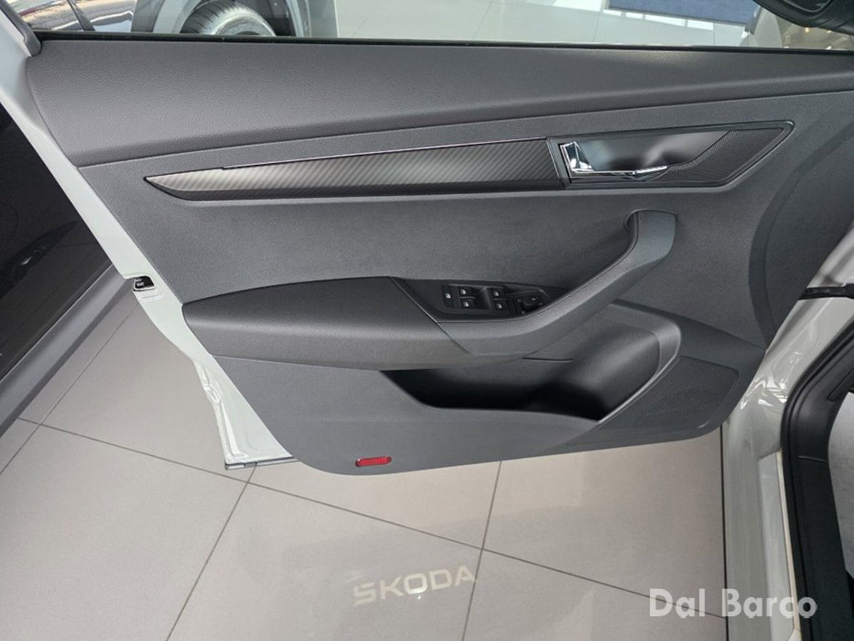 Skoda Karoq 1.5 tsi Sportline dsg (7)