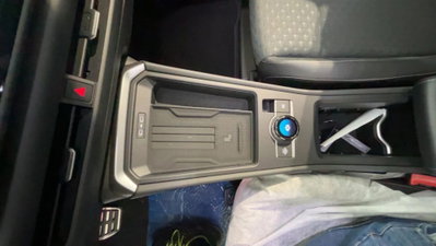 Volkswagen T-Roc 1.5 etsi R-Line 150cv dsg (12)