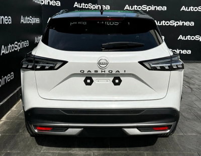 Nissan Qashqai 1.3 mhev Tekna 2wd 158cv xtronic (4)