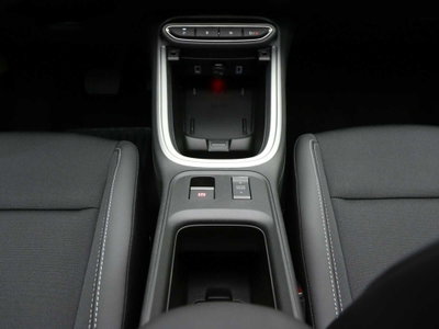Jeep Avenger 1.2 turbo e-hybrid mhev Summit fwd 110cv edct6 (11)