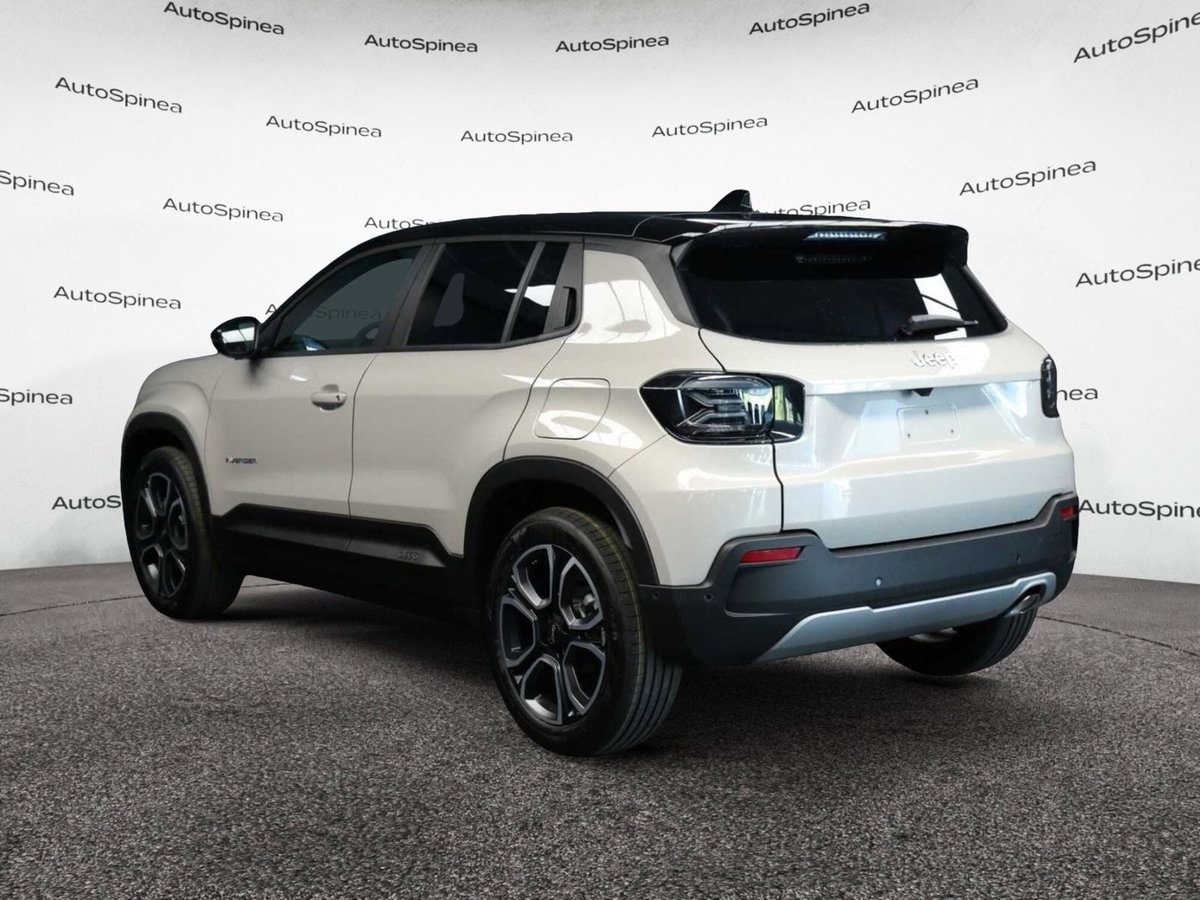 Jeep Avenger 1.2 turbo e-hybrid mhev Summit fwd 110cv edct6 (2)
