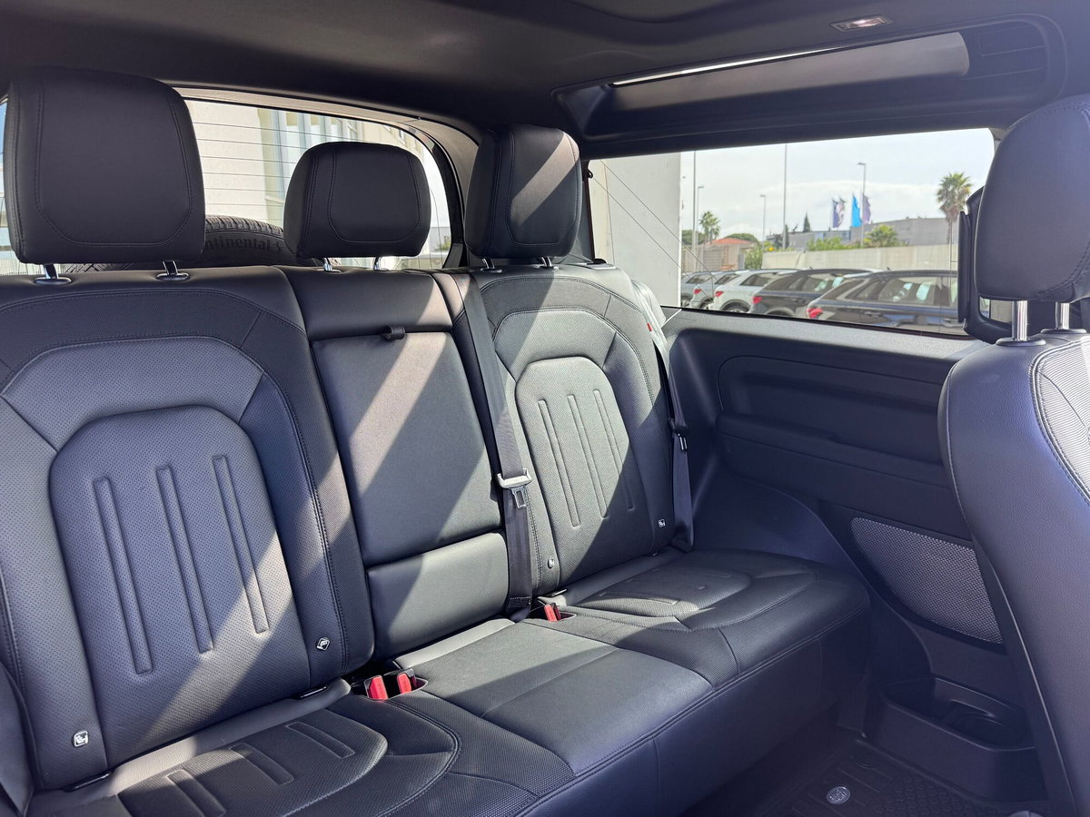 Land Rover Defender 90 Hard Top 3.0d i6 mhev X-Dynamic SE awd 250cv auto (15)