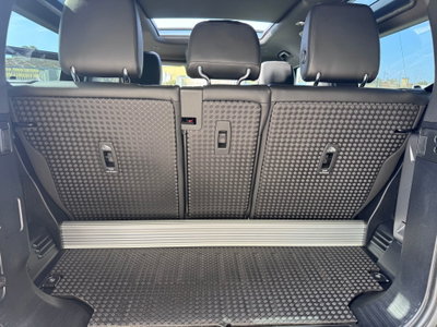 Land Rover Defender 90 Hard Top 3.0d i6 mhev X-Dynamic SE awd 250cv auto (17)