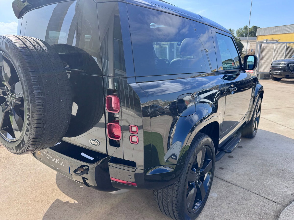 Land Rover Defender 90 Hard Top 3.0d i6 mhev X-Dynamic SE awd 250cv auto (20)
